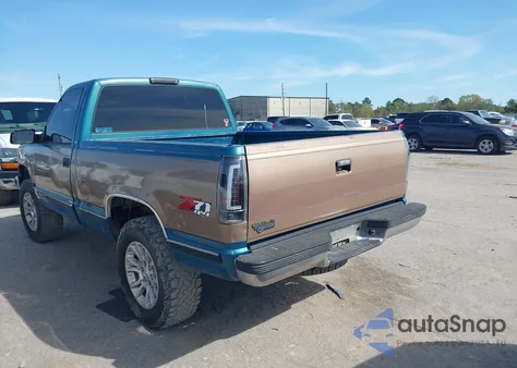 1997 GMC Sierra 1500 Sl Wideside z USA, uszkodzony, nr VIN 1GTEK14R4VZ525807